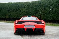 FERRARI 458