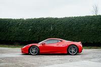 FERRARI 458