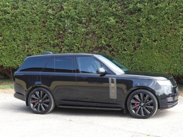2024 Land Rover Range Rover 4.4 P615 V8 SV