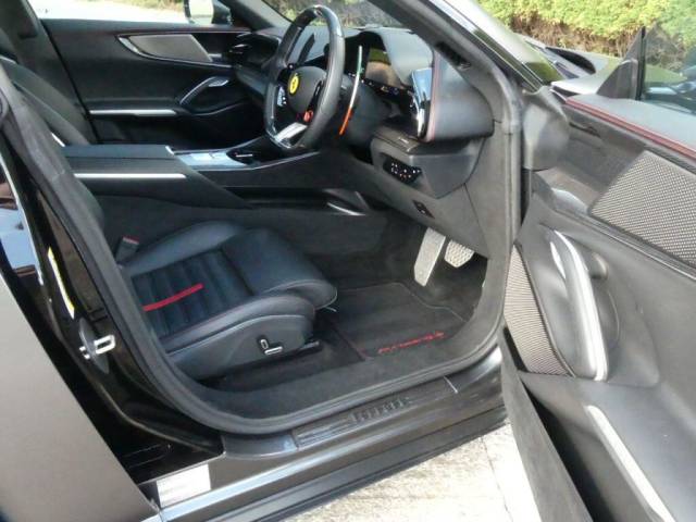 2024 Ferrari Purosangue 6.5 PUROSANGUE S-A