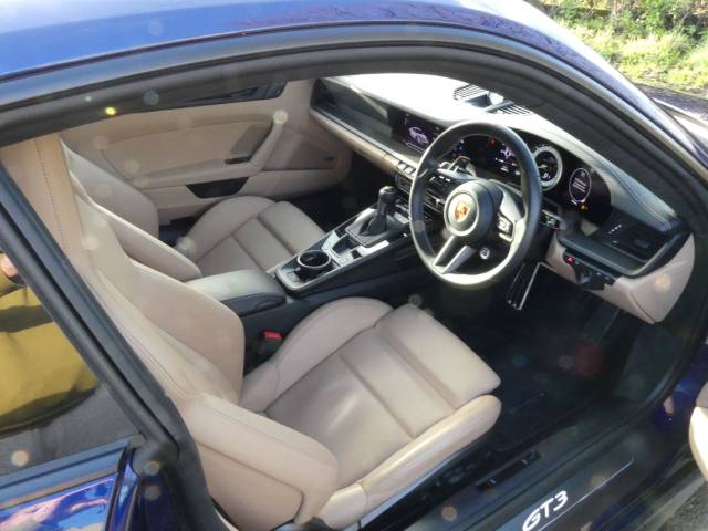 2022 Porsche 911 4.0 992 GT3 Touring PDK Euro 6 2dr
