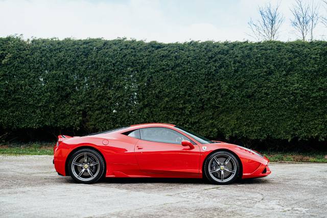 2014 Ferrari 458 4.5 Speciale 2dr Auto